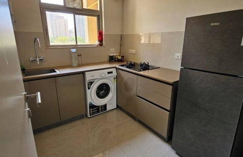 Thane West Apartment | 1BHK Apartment in Hiranandani Estate