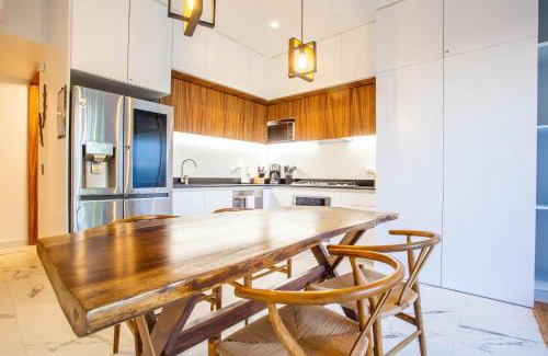 Emiliano Zapata House | 1BR 2BA | Romantic Zone w/Rooftop Pool & Gym