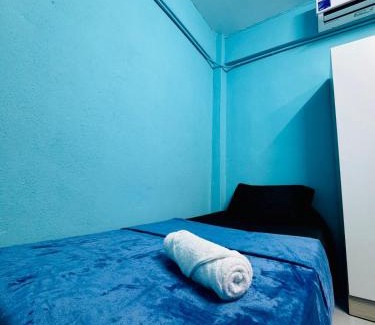 Gelugor Apartment | 1br 3pax near usm Netflix Malaysian guest only
