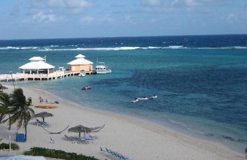 Colliers Bay Condo | 1BR at Beautiful Morritt's Tortuga