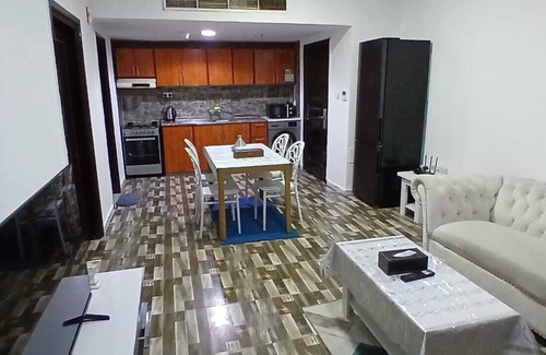 Rumailah Apartment | 1BR Beachfront Stunning Sea View