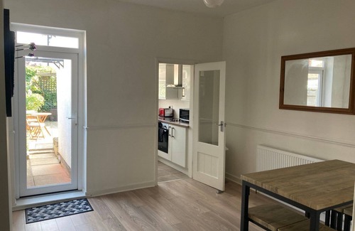 Cheadle Apartment | 1BR Cheadle Village House, Close to the Airport
