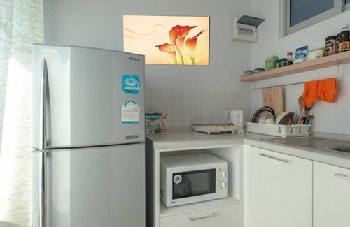 Phra Khanong Nuea Condo | 1BR Condo 5 Min to BTS 1000Mbps Fiber Wi-Fi great location