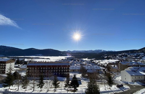 Les Angles Apartment | 1BR for 4 with parking and ski locker 300m from shops