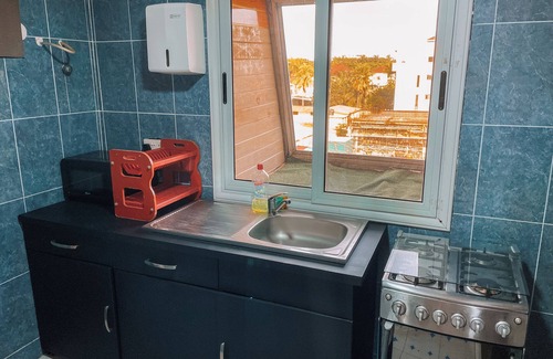 Labone Apartment | 1BR in Labone, WiFi/DSTV