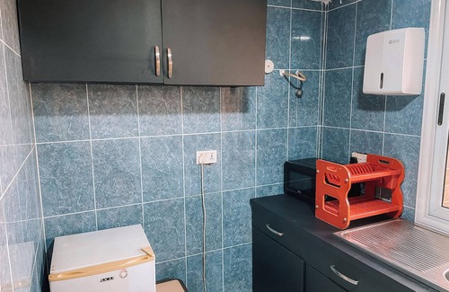 Labone Apartment | 1BR in Labone, WiFi/DSTV