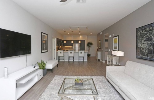 Menlo Park Condo | 1BR Lux. Apartments Near Facebook Headquarters