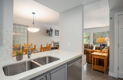 Village North House | 1BR | Northstar | Village Location | Gas Fireplace | Common Hot Tub | Ski Storage