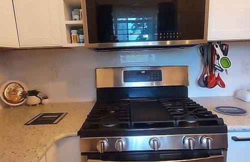 Craigsville House | 1BR Spa Escape: Summersville Lake | 2h fr Snowshoe