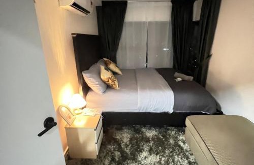 Taman Midah Apartment | 1KLCC View Big TV&sofa KAROKE 3 Bed Room 4 Bed kids play area 9 pax