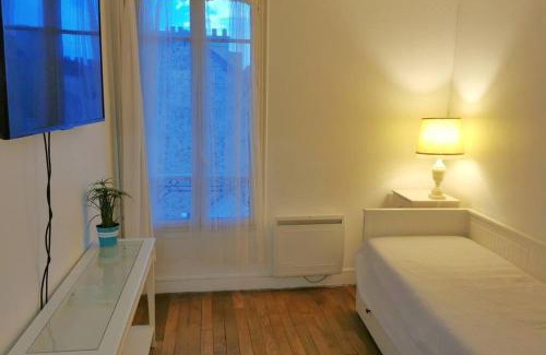 Saint-Germain-en-Laye Apartment | 1min RER - St Germain En Laye Hyper Center - Wei&Pei Apartment