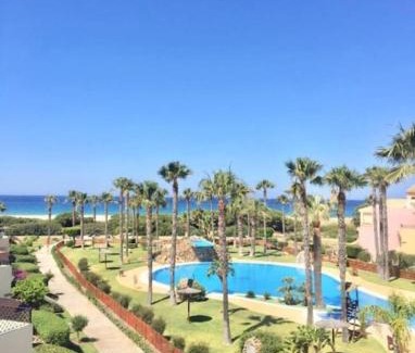 Atlanterra Apartment | 1ra línea playa Zahara Atlanterra piscina parking