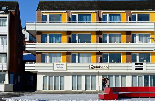 Helgoland House | 1st apartment, house Quisi /balcony - Hotel Quisisana