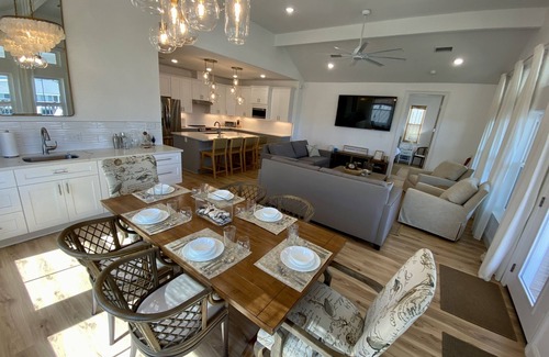 Pirates Beach House | 1st Block Beachside Home! One Story, 4/3, Steps to the beach, Striking views!