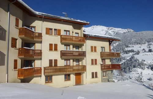 Aussois Apartment | 1st floor, balcony, tv, ski locker, 40m², Aussois