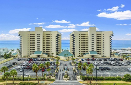Panama City Beach Condo | 1st Floor + Gulf View! Beach Service Included!