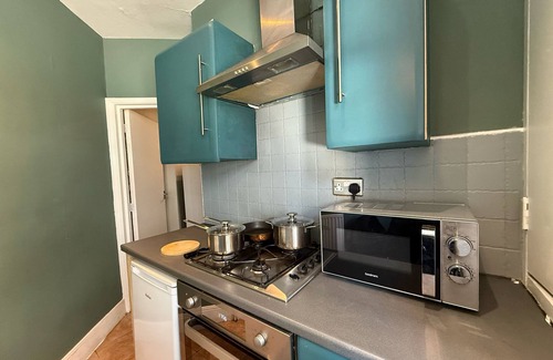 Kennington Apartment | 1st Flr 2 Bed Flat Near Elephant and Castle- 3EC