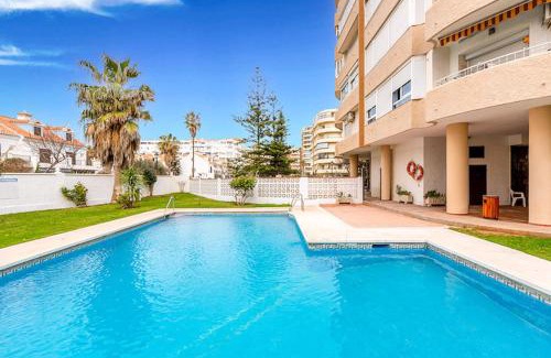 Fuengirola Apartment | 1ste line sunset beach apartment Fuengirola
