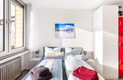 Sankt Georgen im Schwarzwald Apartment | 1Zimmer, Küche, Bad, EG Fewo Rupertsberg