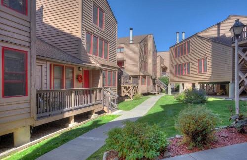Durango House | 2 1 Ferringway 23