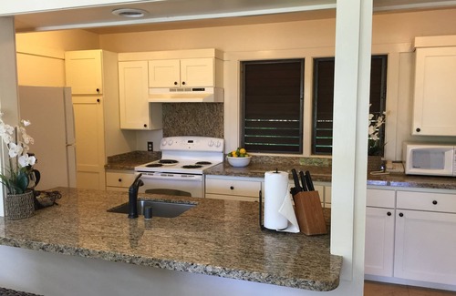 Poipu Condo | 2/2 BEACH FRONT RESORT w/AC, Poipu Beach, Kiahuna Gardenview -End Unit, Pool/Gym