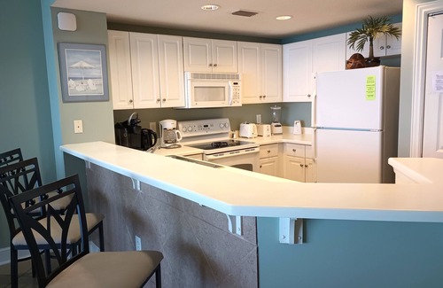 Long Beach Condo | 2/2 Beachfront, 5Pools/3Hot Tubs, Free Gym, Starbucks, Grill, 3High-Spd Elevtrs