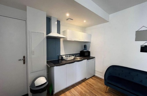 Lourdes Apartment | 2-2 Charming T1 Bis near train station and town center