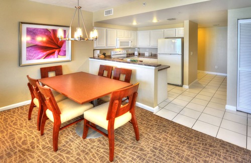 Brush - Stewarts Condo | 2/2 Lockout - Ocean Walk Resort