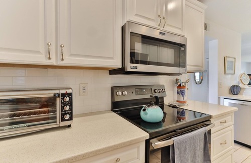 Bouchelles Island Condo | 2/2 Riverfront Condo at Bouchelle Island