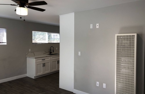 Lennox House | $2,295 - 2 Bedroom 1 Bathroom House In Inglewood With Great Amenities