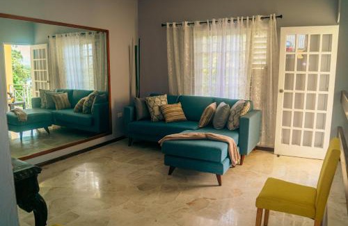 Constant Spring Apartment | 2,3 or 4 Bd townhouse overlooking Kingston