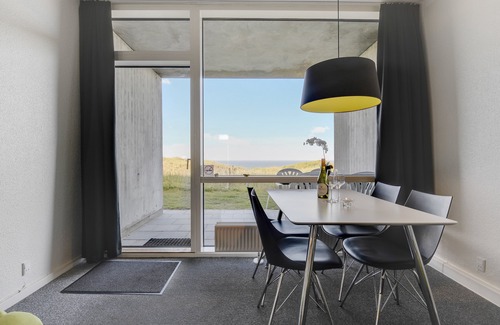 Hirtshals Apartment | 2-4-person apartment in the holiday park Landal Fyrklit
