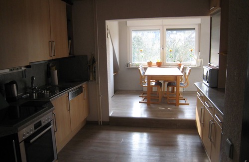 Innenstadt-Ost Apartment | 2.5 km to the city center. Vacation apartment in a quiet location.