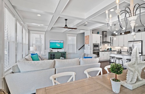 Santa Rosa Beach House | 2,550+ SqFt, 3 Kings, 4 Bikes, Swing on Porch! ~ Barefootin' on 30A at NatureWal