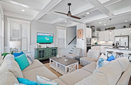 Santa Rosa Beach House | 2,550+ SqFt, 3 Kings, 4 Bikes, Swing on Porch! ~ Barefootin' on 30A at NatureWal