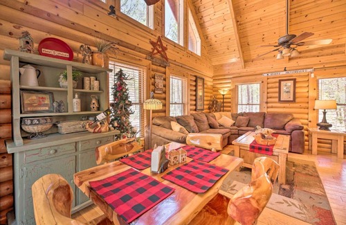 Pinetop-Lakeside House | 2-Acre Cabin in Pinetop-Lakeside with Fenced Yard