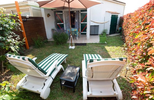 Longeville-sur-Mer Condo | 2 Bedroom Condo in Longeville-sur-Mer (Le Bouil)