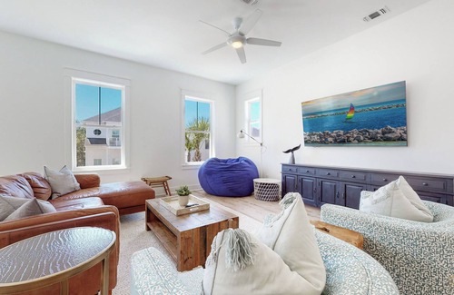 West Panama City Beach House | 2 Balconies | Tons of Space | Close to Rosemary | FLILB1