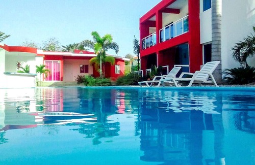 Urbanizacion Tavarez Apartment | 2-BD Villa in Center of Sosua, Guest-friendly, Close to the Clubs and Beach