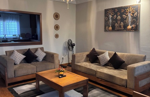 Buea House | 2 BDR Apartment with View Buea