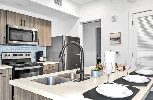Zephyrhills Condo | 2 BDR Condo Steps from Tennis, Pickleball and Wellness Center