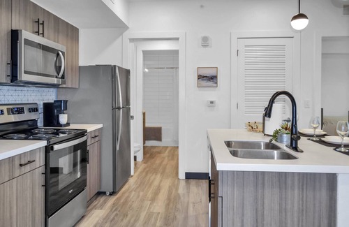 Zephyrhills Condo | 2 BDR Condo Steps from Tennis, Pickleball and Wellness Center