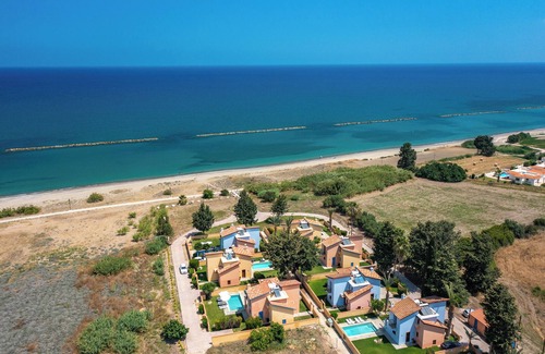 Polis Villa | 2 bdr Villa With Private Pool, on the Beach