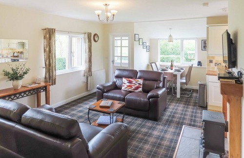 Saint John's Town of Dalry Cottage | 2 bedroom accommodation in Bardennoch West, near Carsphairn