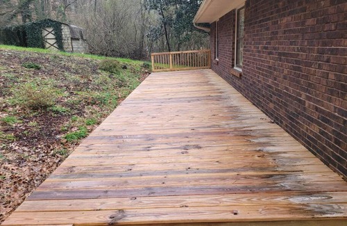 Guntersville House | 2. Beautiful lakeview home in Guntersville