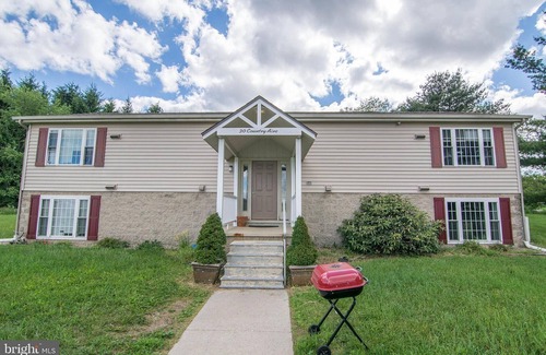 McHenry Apartment | 2 Bed 1 Bath Apt. near Wisp Resort & Deep Creek Lake
