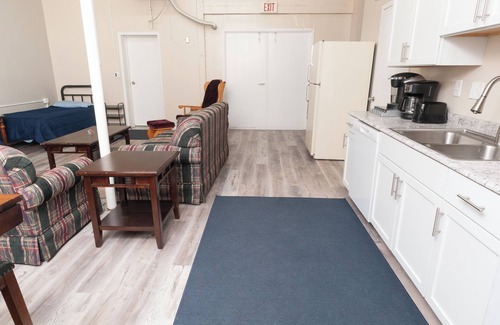 Anchor Bay Harbor Apartment | 2 Bed, 1 Bath, Ground Floor, Sleeps 7, Loft Style Open Concept Apartment