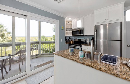 St. Simons Island Condo | 2 bed/2 bath marsh front unit in Sea Palms
