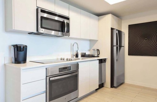 Hallandale Beach Apartment | 2 Bed & 2 Bath at Beachwalk - Amazing View on 29th