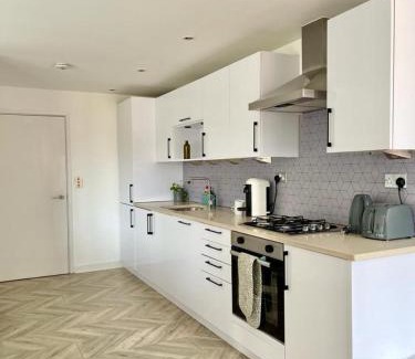 Spitalfields Apartment | 2 Bed 2 Bath Central Shoreditch Modern Flat By Spitalfields Market